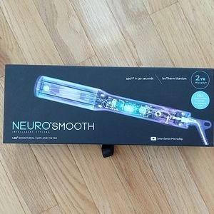 Paul Mitchell Neuro Smooth Flat Iron 1.25"